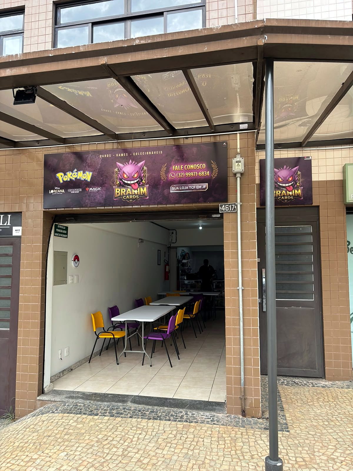 Fachada da loja Brahim Cards